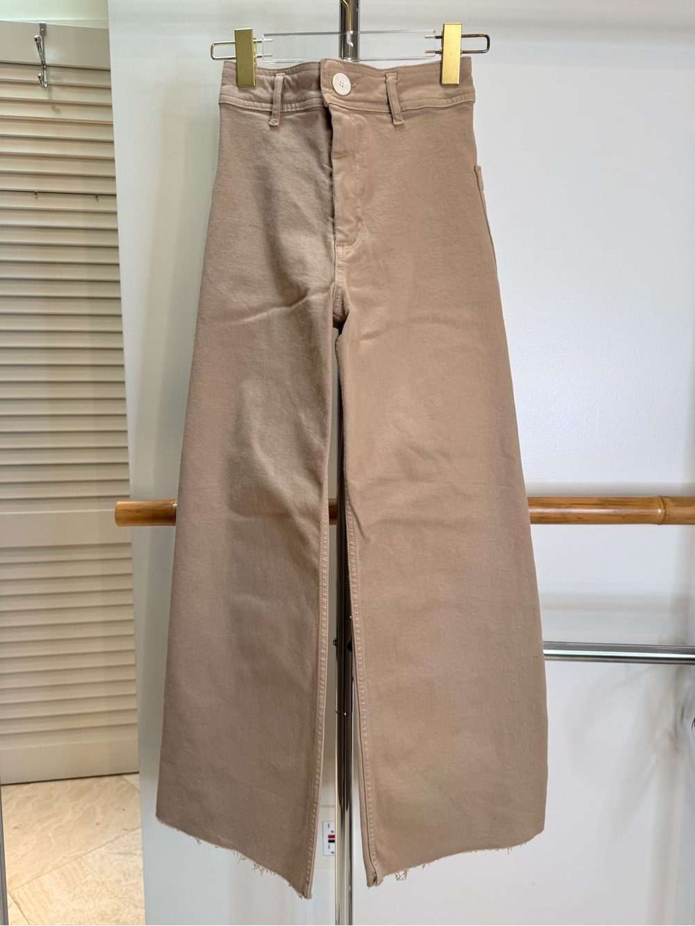 Zara High Rise Wide Leg Cropped Jeans Beige Taupe Raw Hem Size 0